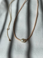 Peach Miyuki necklace with a cultured pearl — Koï Design handmade necklace, photo 9