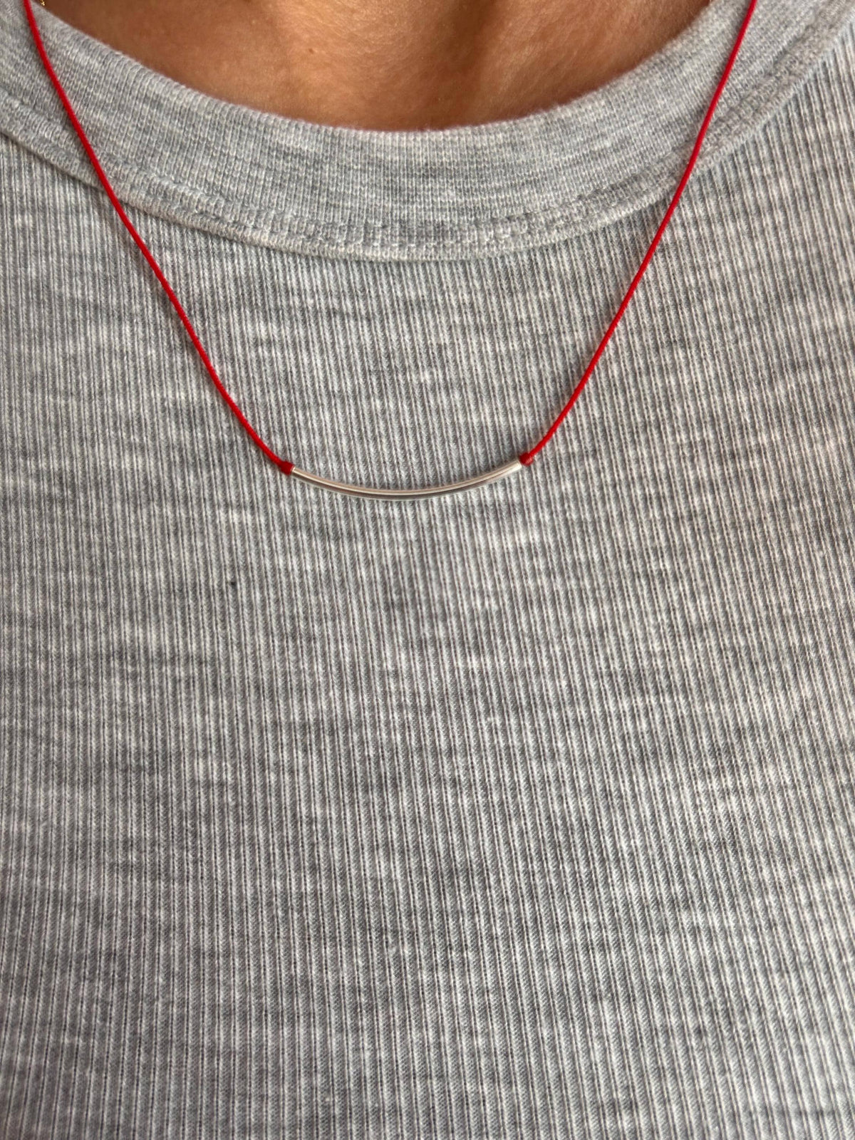 Red string kabbalah necklace, sterling silver — Koï Design handmade necklace, photo 1