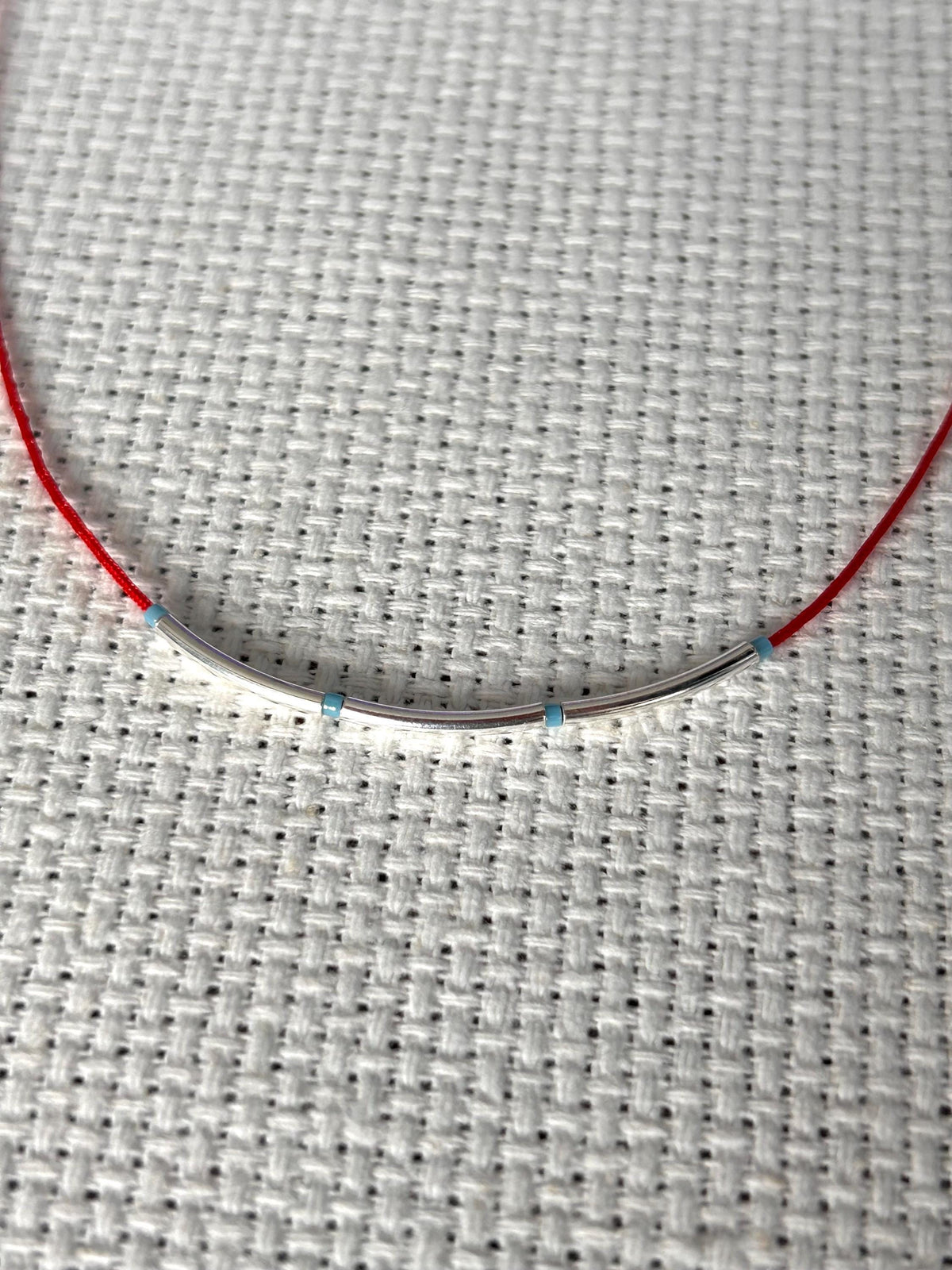Red string sterling silver kabbalah necklace — Koï Design handmade necklace, photo 5