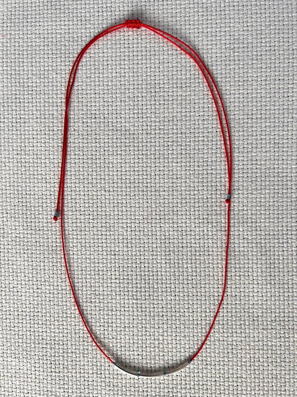 Red string sterling silver kabbalah necklace — Koï Design handmade necklace, photo 3