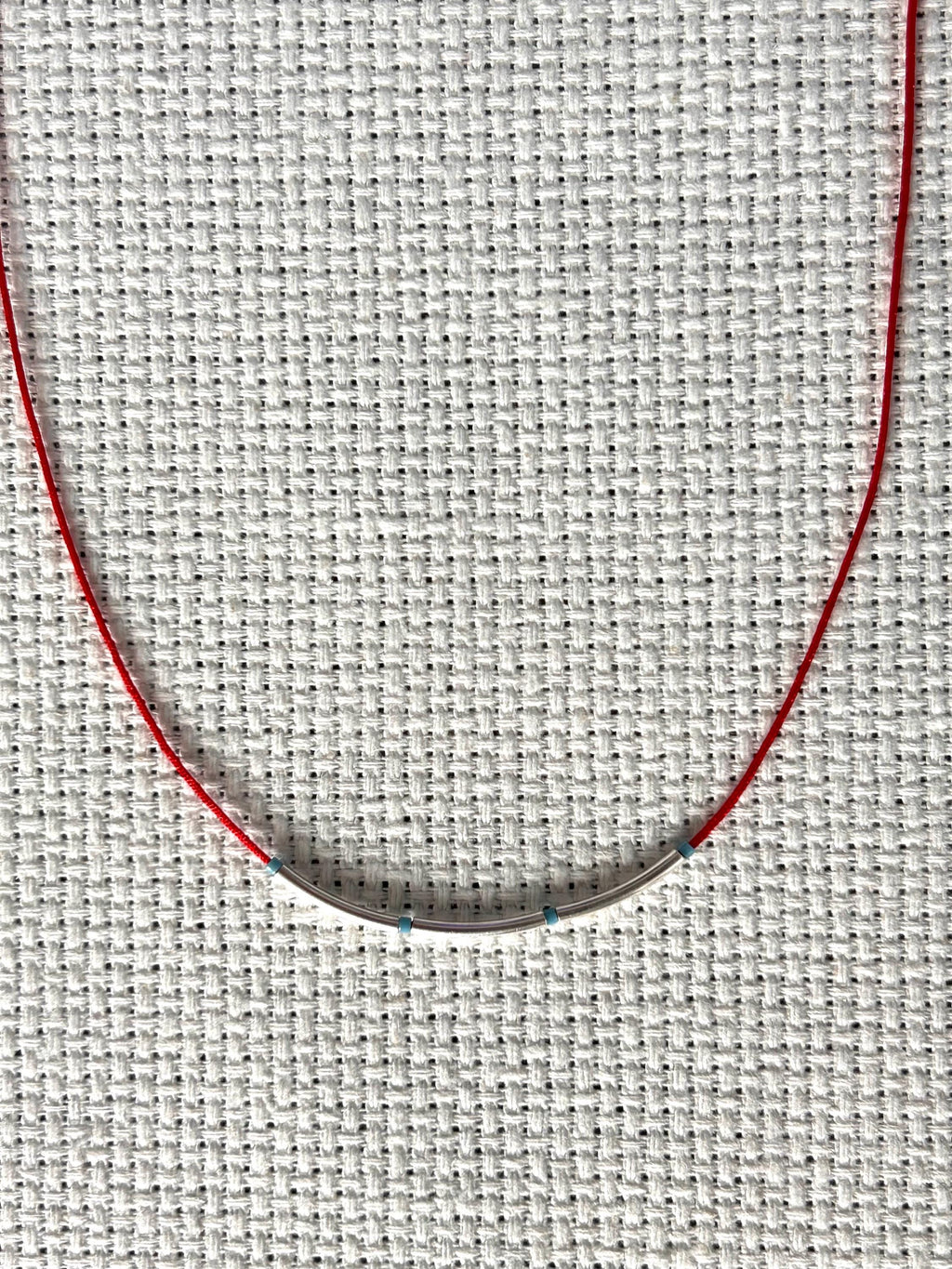 Red string sterling silver kabbalah necklace — Koï Design handmade necklace, photo 4