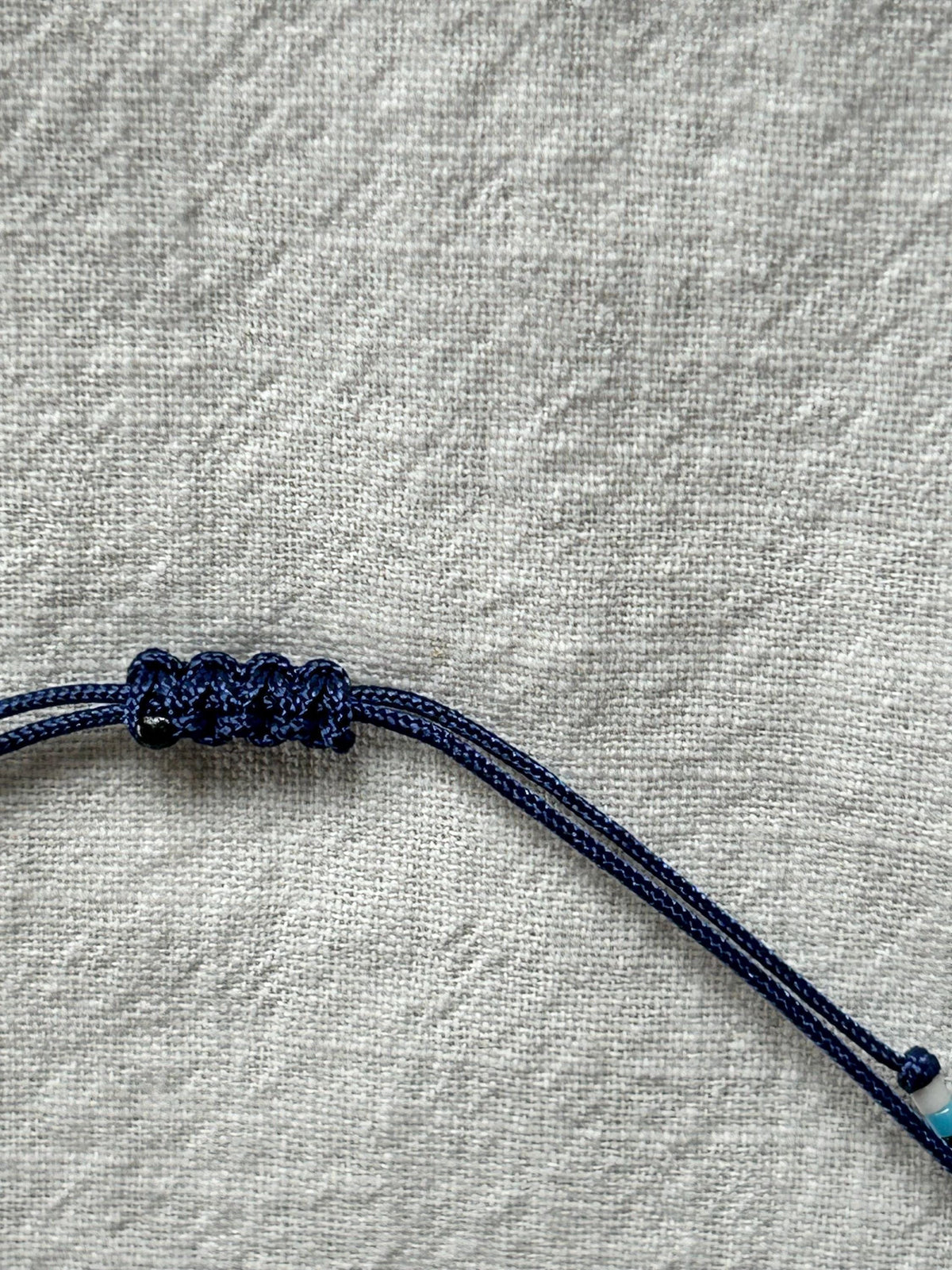 Evil-eye Miyuki necklace on a red string — Koï Design handmade necklace, photo 6