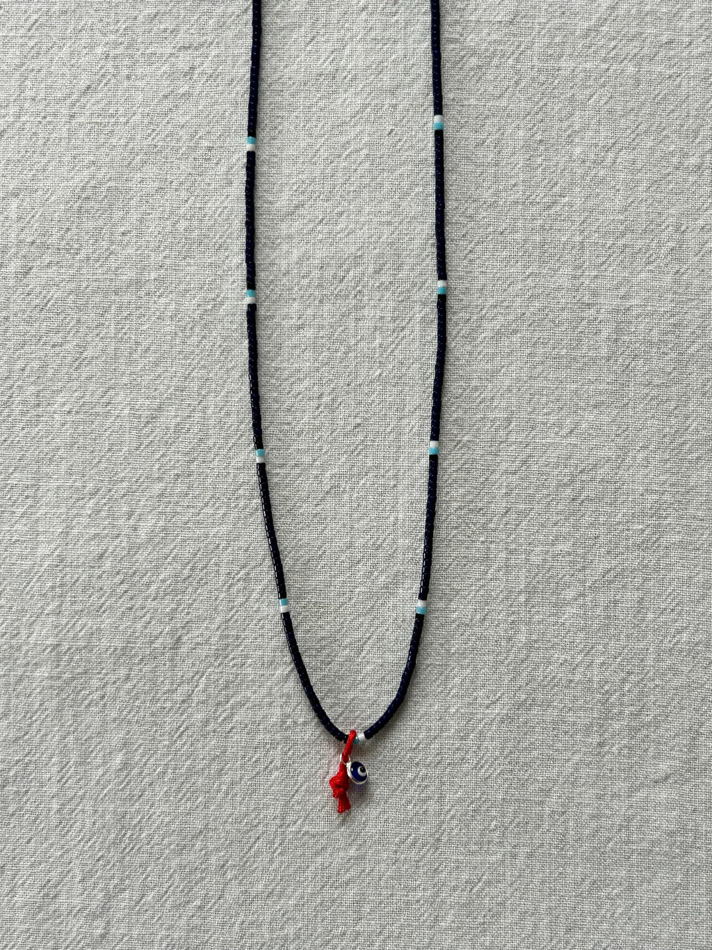 Evil-eye Miyuki necklace on a red string — Koï Design handmade necklace, photo 3