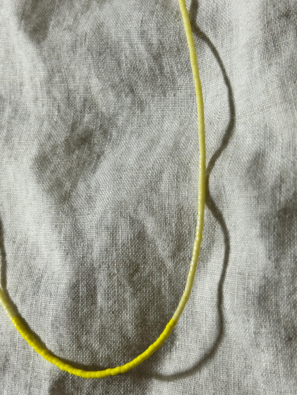Butter yellow Miyuki necklace — Koï Design handmade necklace, photo 7